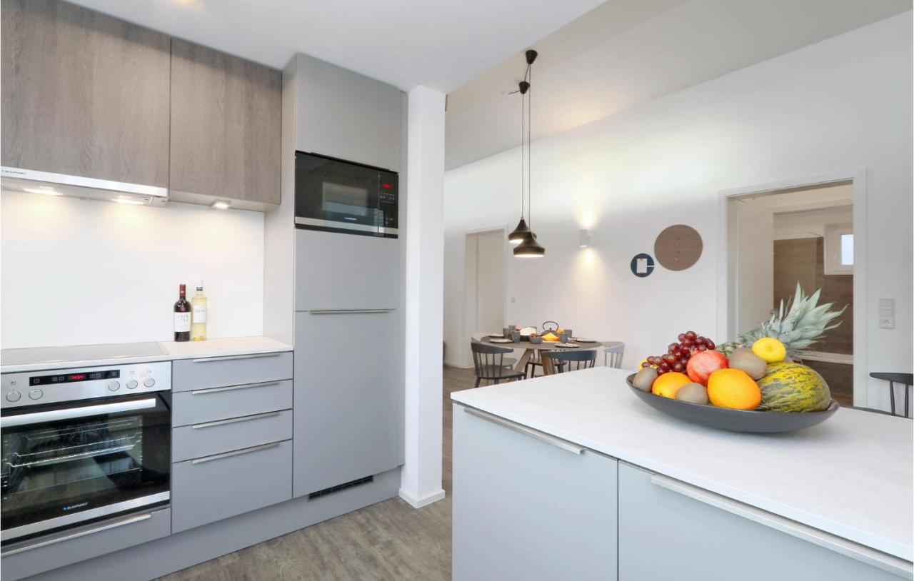 2 Bedroom Awesome Home In Lembruch-Duemmer See Exterior foto