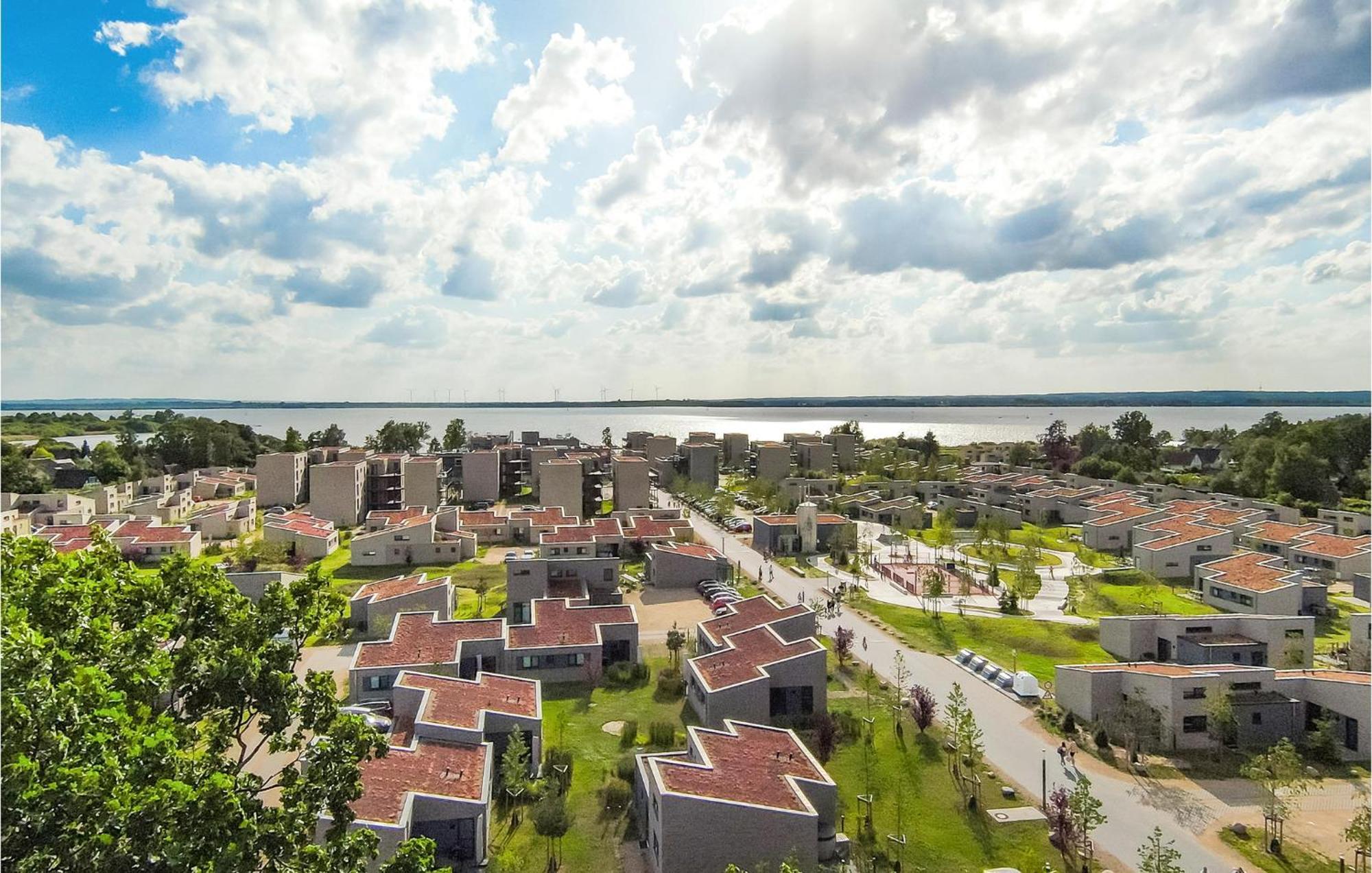 2 Bedroom Awesome Home In Lembruch-Duemmer See Exterior foto